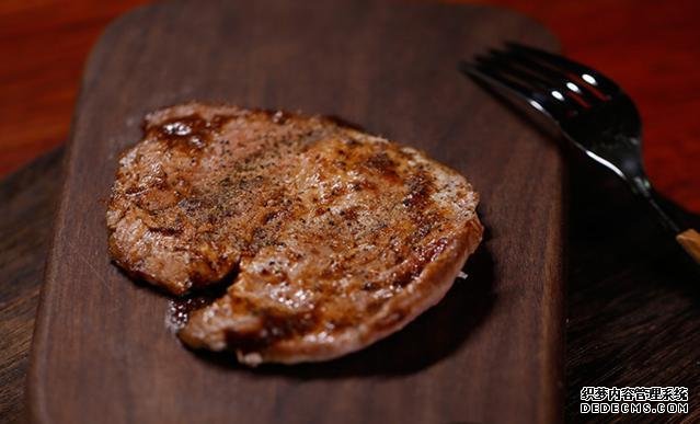 它是豬身上“最”好吃的肉，味道堪比“牛排”，老屠夫都不舍得賣
