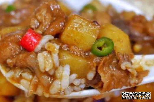 說實(shí)話，這個(gè)菜，我能造三碗米飯！