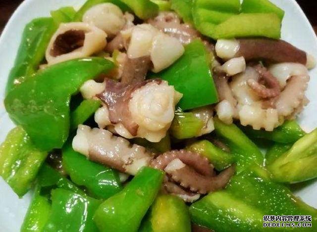 這種海鮮價格不貴，簡單炒一炒即可，味美多滋口感特棒