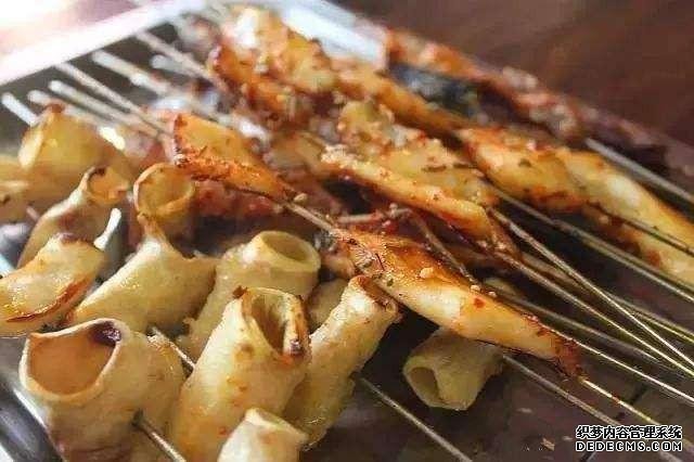 來東北不吃這7種燒烤，服務(wù)員都看不上你，東北人：懂行的這樣吃