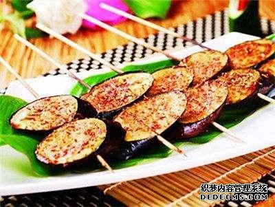 吃燒烤必點(diǎn)的5葷5素，包你不虧本，老板直呼：遇到“對(duì)手”了