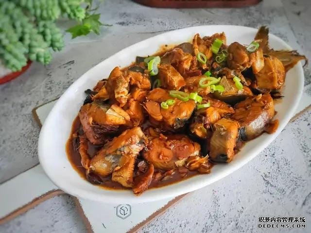 遇上這魚從不手軟，一買就是10斤，肉嫩刺少營養(yǎng)高，每次都吃不夠