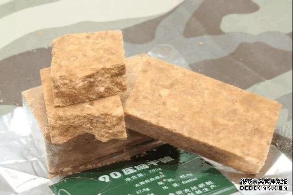 假如世上只剩下這幾種難吃的童年零食，你會選哪個(gè)吃？