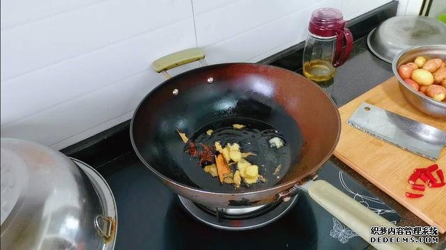 它被稱為“小人參”，南方3月吃最鮮美，8毛錢一斤，咋都吃不膩