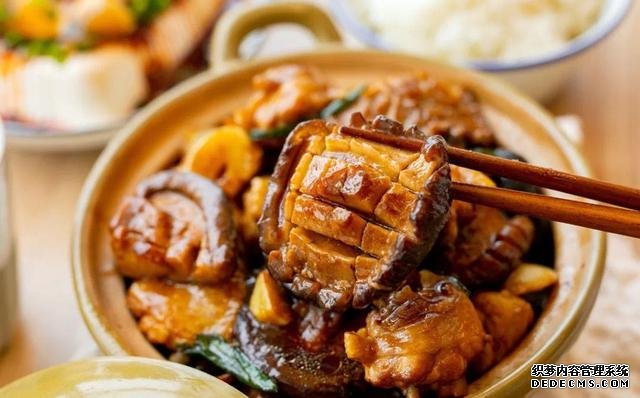 上桌比肉還搶手的6道美食，宅家期間一天學(xué)一樣，一周不重樣