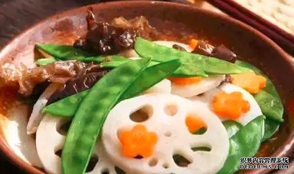 15道葷菜熱菜做法，10道涼菜下酒菜做法，簡單易做，待客備用