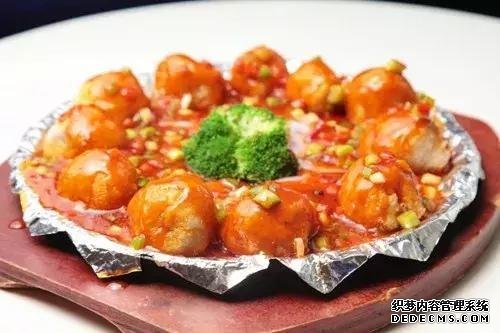 舌尖上的誘惑：燒椒拌牛肉、掛漿茄子、香芋丸，好味道在家做