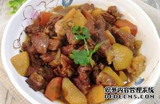 美食菜譜分享：五花肉炒荷蘭豆，紅燒牛肉，板栗燒肉，南瓜椰汁煲