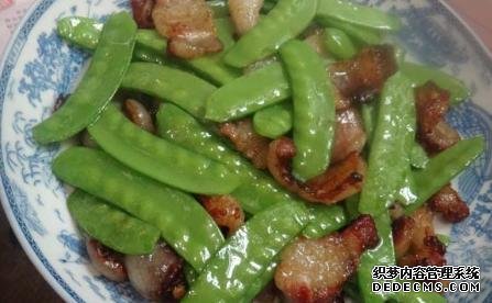 美食菜譜分享：五花肉炒荷蘭豆，紅燒牛肉，板栗燒肉，南瓜椰汁煲