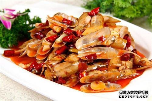 這幾道美食配上啤酒，相當(dāng)不錯(cuò)，越吃越有味