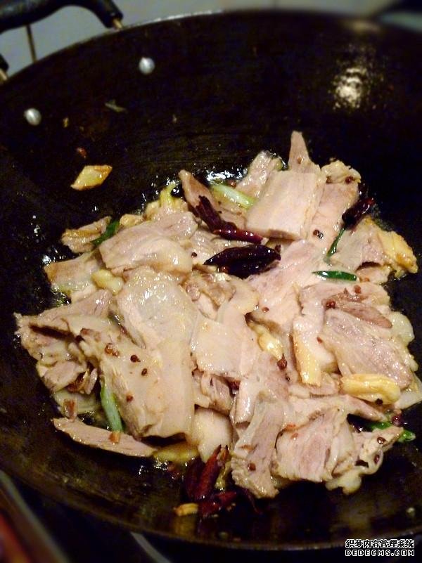 回鍋肉最好吃的做法，好吃又下飯，一人吃一盤，越吃越想吃