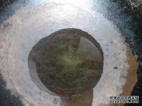 家庭版自制水煮肉，肉嫩軟滑，麻辣鮮香，每次做都不夠吃