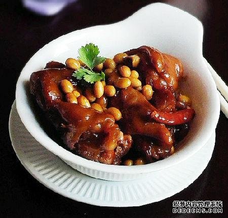 10款肉類菜品的簡單做法。不會做的趕緊學(xué)起來，絕對有一款你喜歡