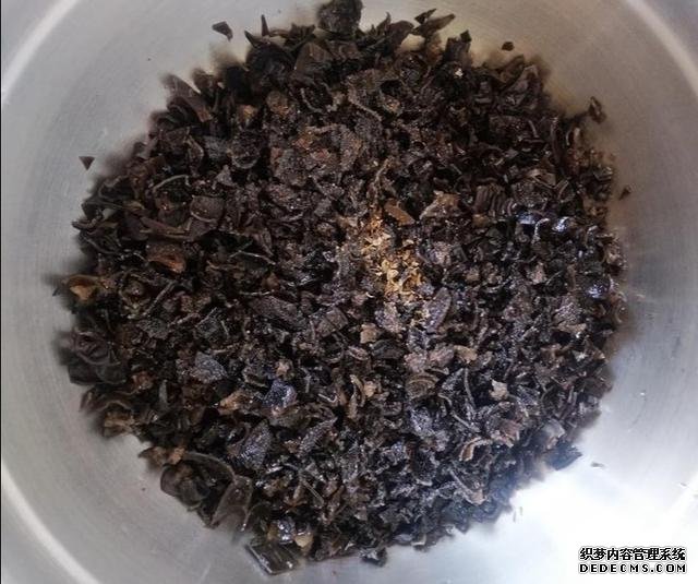 不用一滴油做出來的木耳，一上桌瞬間就被吃光光