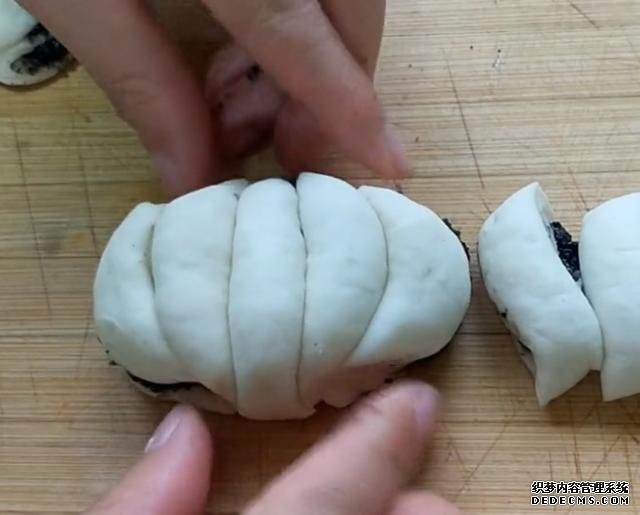 活了30年，才知道黑芝麻加雞蛋這樣做這么好吃，營養(yǎng)解饞，流口水