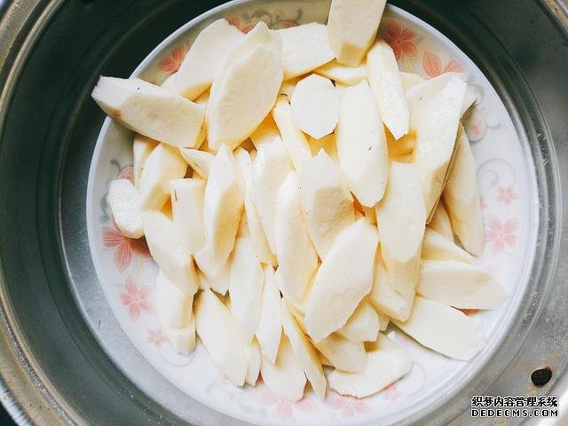 奶香山藥小饅頭，健脾養(yǎng)胃不上火
