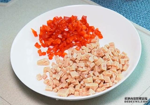 土豆餅最簡單好吃的做法，外酥里嫩，鮮香又營養(yǎng)，全家人都喜歡