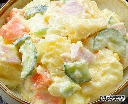 春節(jié)后可以開(kāi)始考慮減重了，日式土豆沙拉，味鮮色美低脂又飽腹