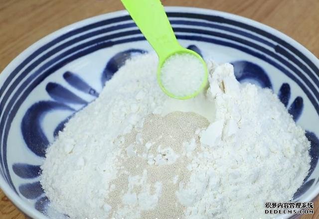 1個(gè)蘋(píng)果，3個(gè)雞蛋，教你一個(gè)想不到的做法，連吃10天都不會(huì)膩