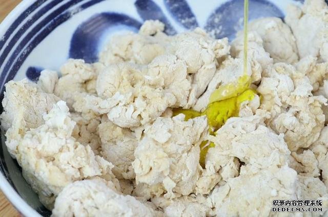 1個(gè)蘋(píng)果，3個(gè)雞蛋，教你一個(gè)想不到的做法，連吃10天都不會(huì)膩