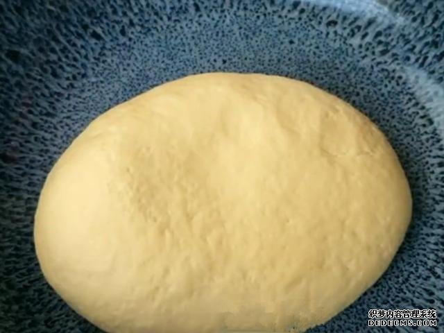 春天超火的懶人包子，不用發(fā)面，包好直接蒸，出鍋就被搶光
