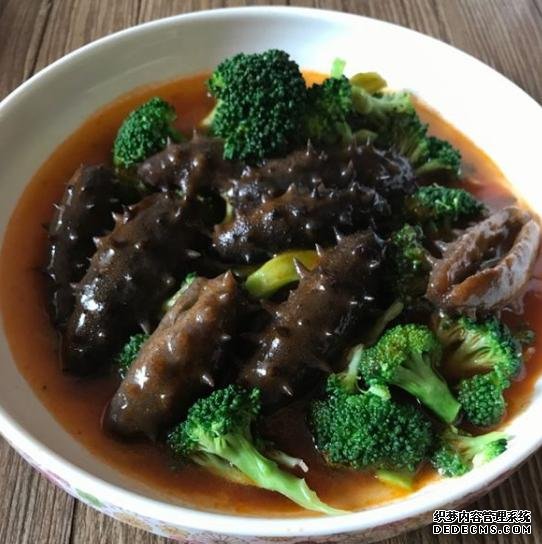 海參還能這樣吃：詳細(xì)泡發(fā)方法和做法步驟，滋補(bǔ)養(yǎng)顏，強(qiáng)身抗衰老