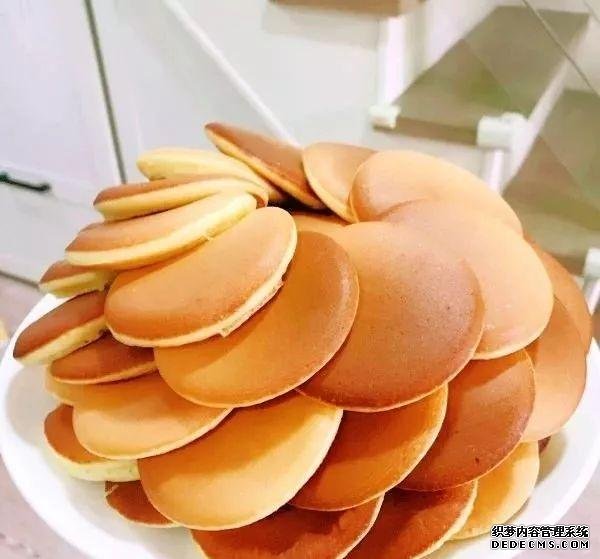 銅鑼燒制作教程，全蛋打發(fā)不用泡打粉