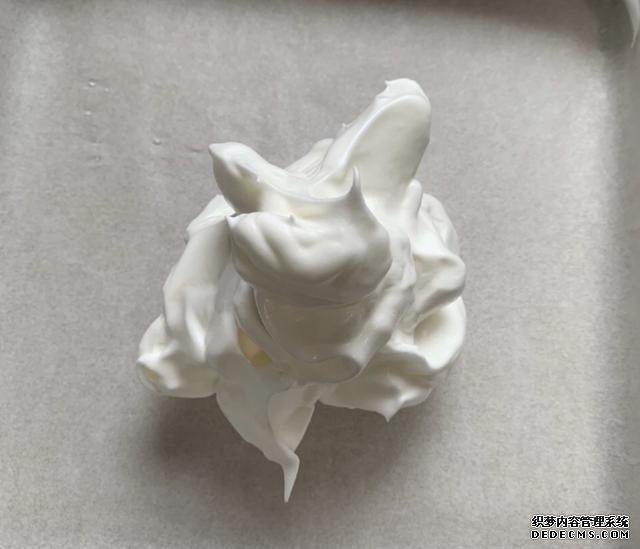 全蛋白舒芙蕾，低糖無油，超輕盈的口感，好吃到爆