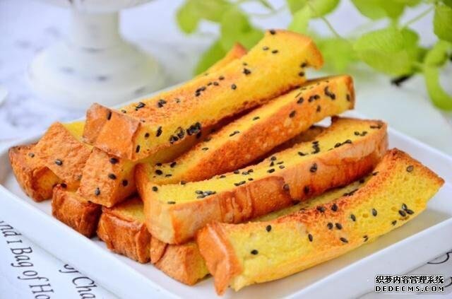 學(xué)會(huì)吐司的十種花樣吃法，外面買不到，學(xué)會(huì)了一周早餐不用愁