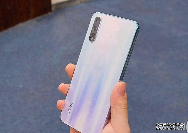 跌至2098，256G+USF3.0，vivo或正中市場痛點(diǎn)