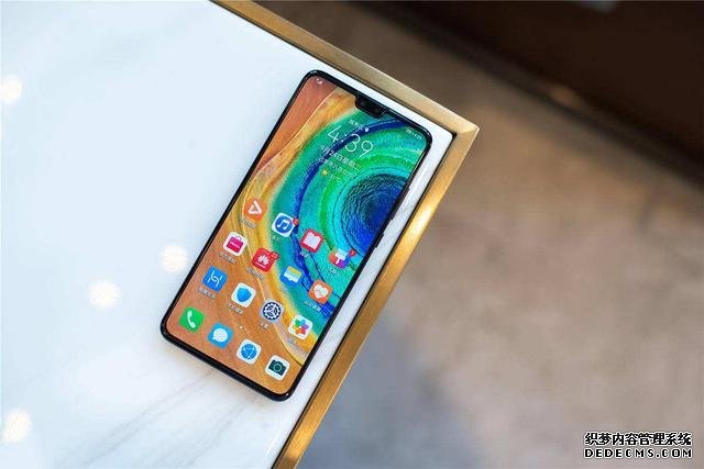 華為Mate30：我都跌成“紅米價(jià)”了，你們怎么還不買？