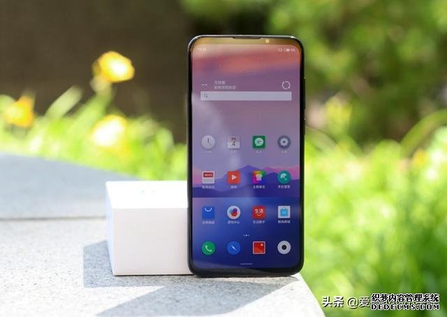 友商發(fā)力，驍龍芯片+128GB+屏幕指紋僅1499，驍龍芯片+4800萬三攝