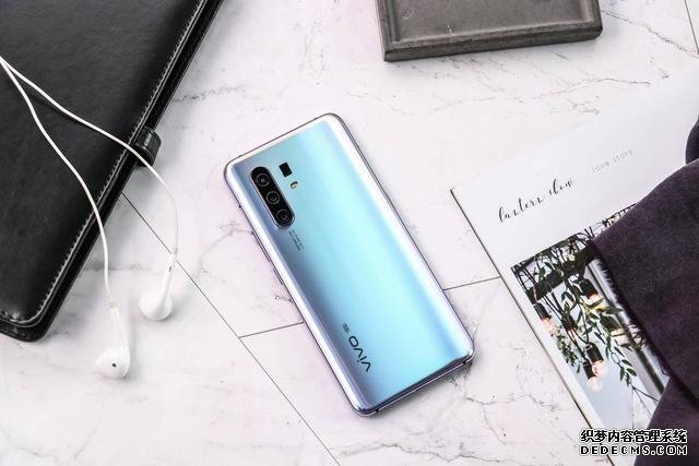雙模5G直降300元！4350mAh+AMOLED屏+8GB，網(wǎng)友：終于等到了
