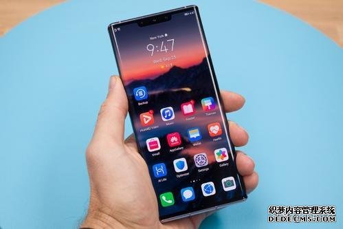 國產(chǎn)手機(jī)之光，這款國產(chǎn)旗艦敢和iPhone一爭高下，你猜是誰？