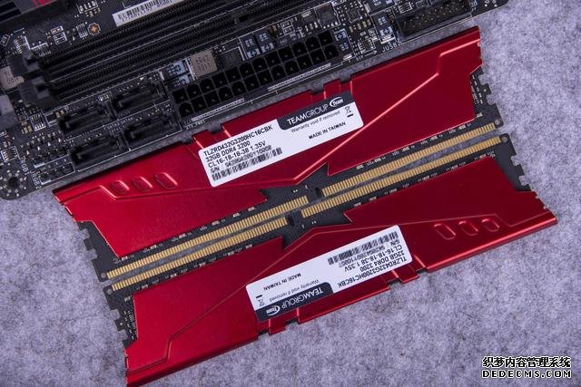 十銓火神32GB×2套裝內存評測，內容創(chuàng)作者福音，大容量才是王道