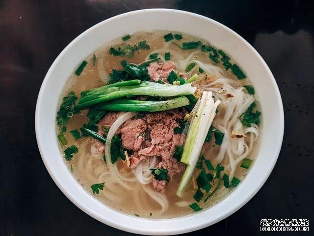 一天到底該吃兩頓還是三頓？營(yíng)養(yǎng)專家從專業(yè)角度給出了答案