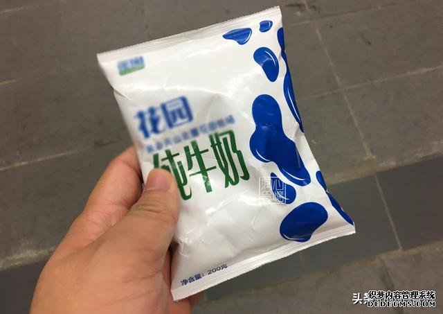 全脂、低脂、脫脂牛奶，應(yīng)該怎么選？4個(gè)知識(shí)點(diǎn)，教你正確喝牛奶