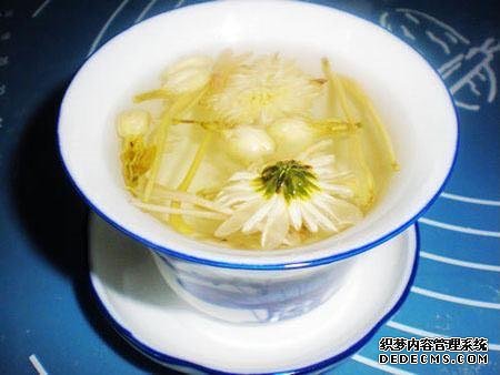 夏日特調(diào)茶飲，有顏有料有味道