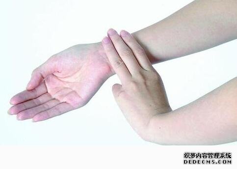 別再吃所謂的補(bǔ)藥了，教你這5個(gè)穴位健康養(yǎng)生全靠它