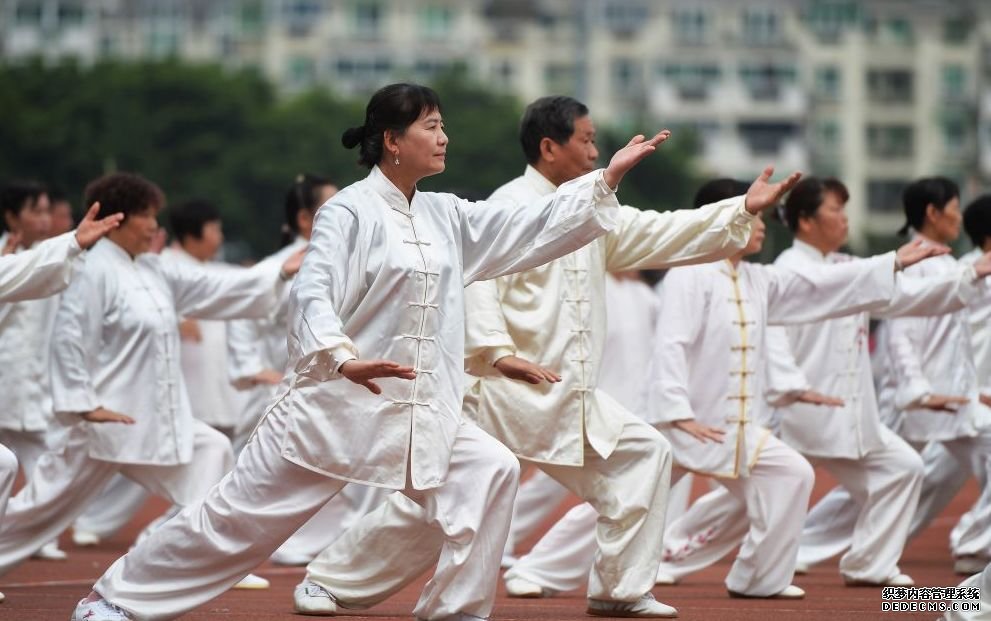 體育戰(zhàn)“疫”|主動健身養(yǎng)生,共同戰(zhàn)勝疫情